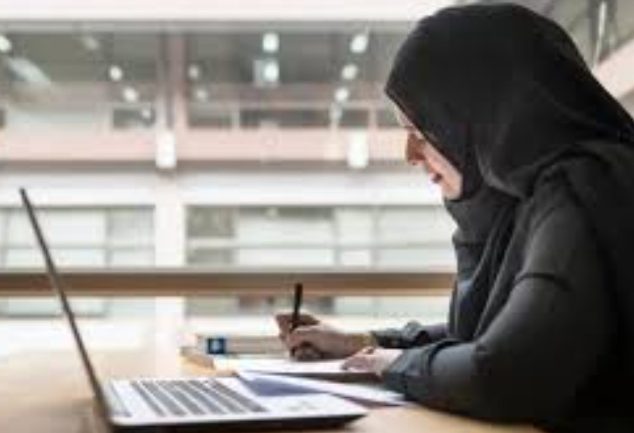 أكثر التخصصات المطلوبة في السعودية للنساء