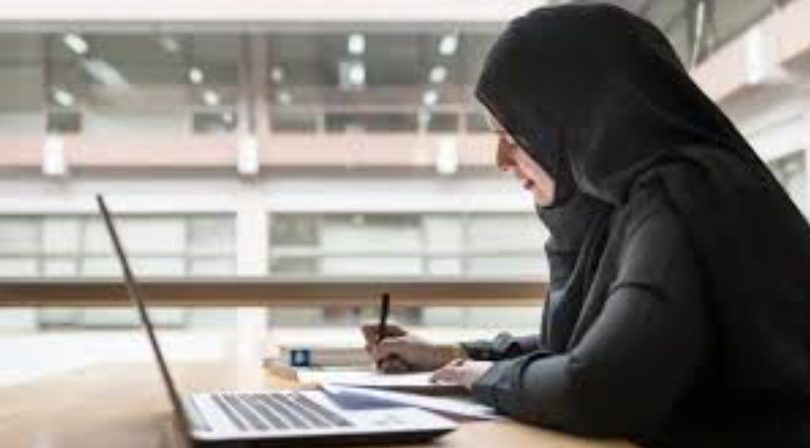 أكثر التخصصات المطلوبة في السعودية للنساء