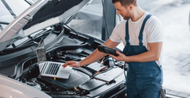 فحص السيارات في دبي