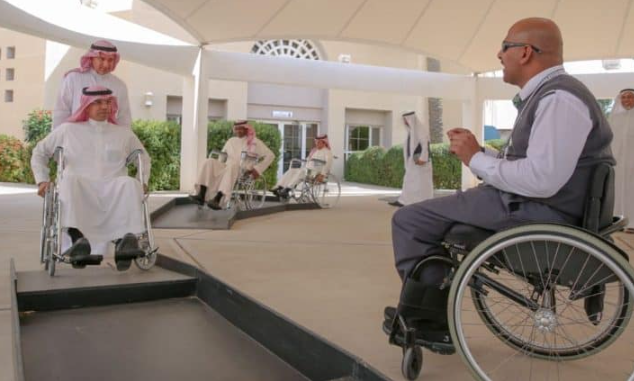 مساعدة مقطوعة لذوي الاحتياجات الخاصة