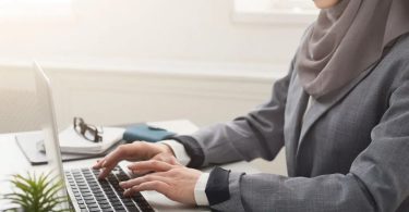 شروط قرض العمل الحر للنساء