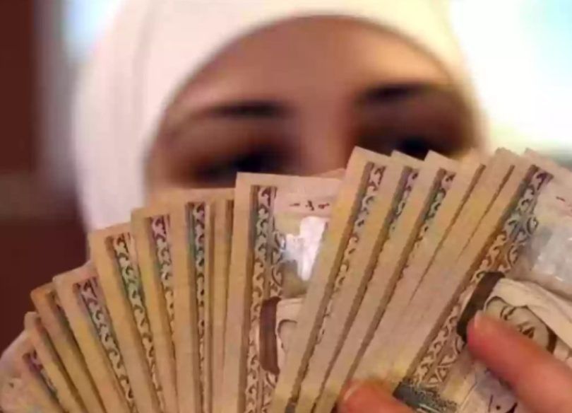 هل يلزم كفيل في كنف