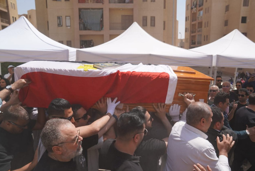 الفنان هاني شاكر